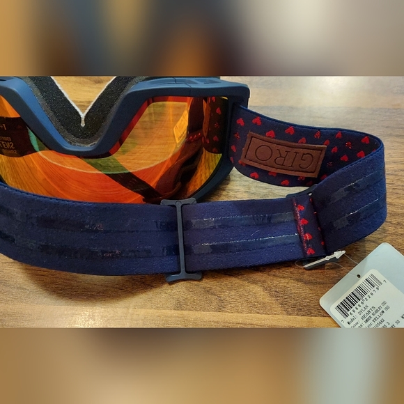 GIRO Dylan Anti-fog ski goggles Amber Scarlet/yellow lens. Brand new, never used - Picture 9 of 16